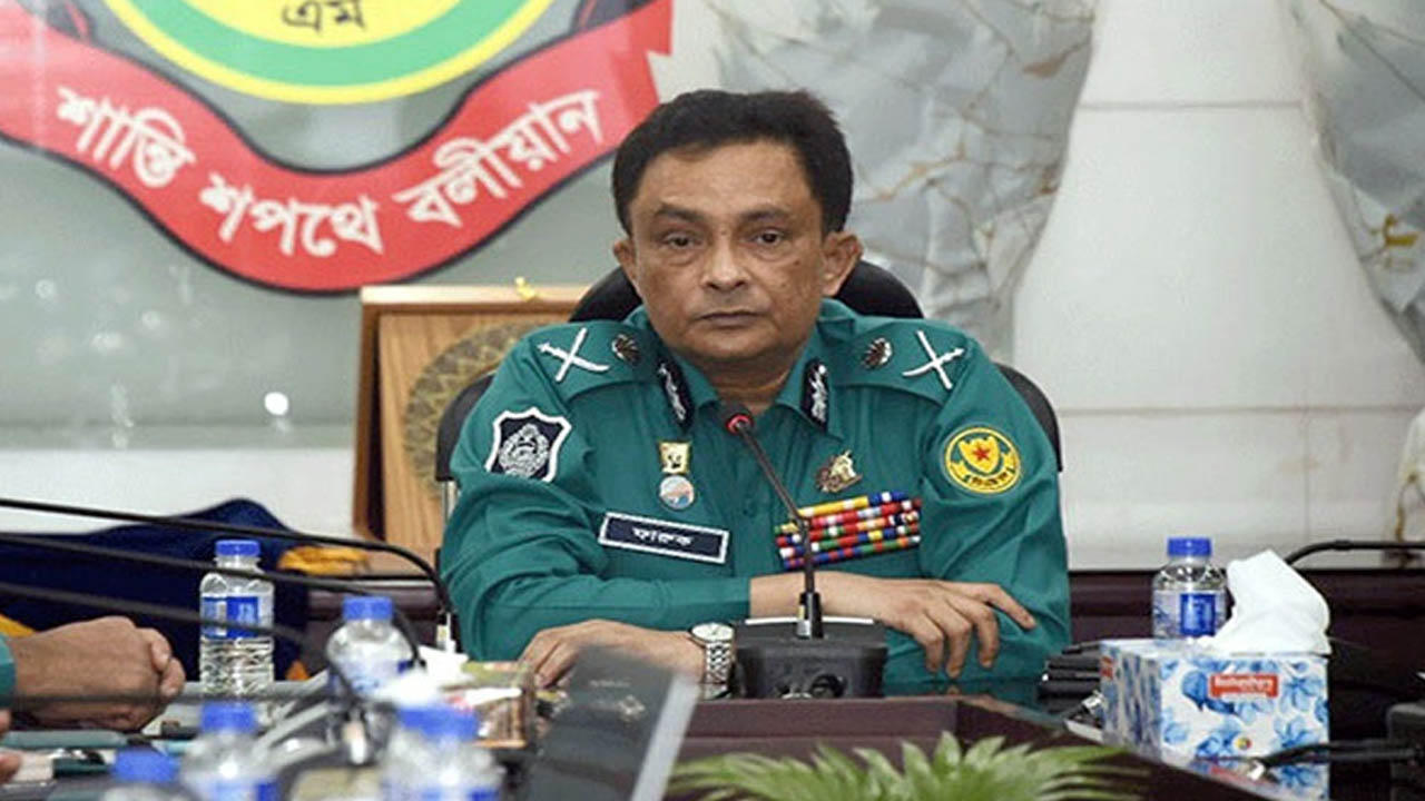 পুলিশ কমিশনার খন্দকার গোলাম ফারুক