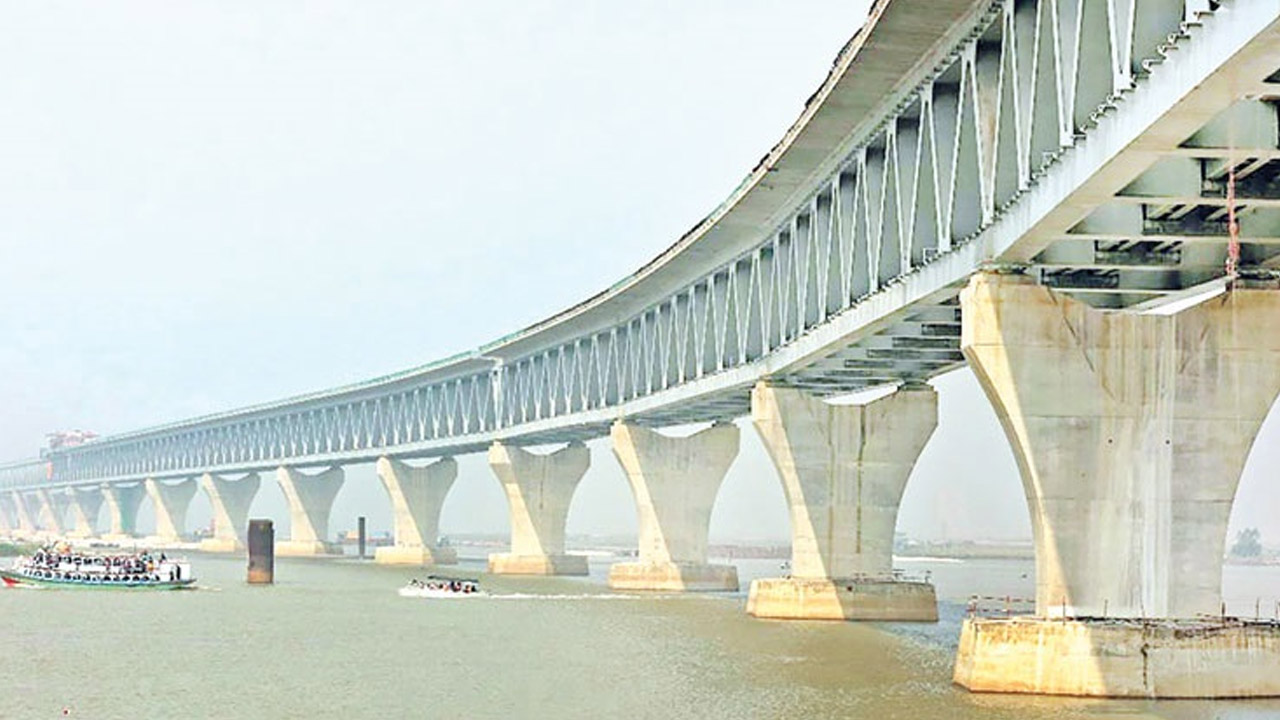 ব্যাংকের মোট ক্ষতির টাকা দিয়ে করা যেত ২৪টি পদ্মা সেতু