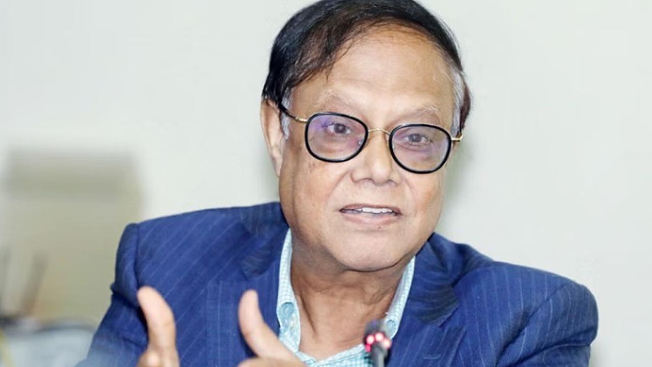 রিজার্ভ নিয়ে প্যানিকড হওয়ার মতো কিছু হয়নি : গভর্নর