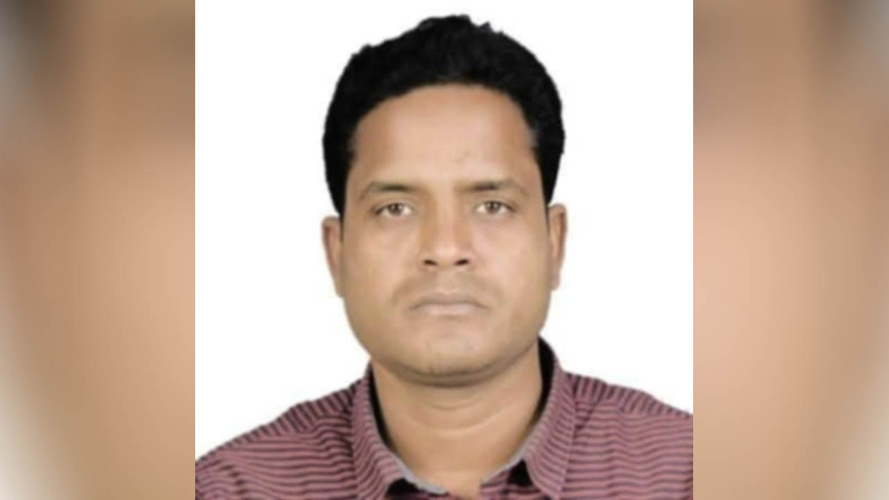 কুষ্টিয়ায় নিজ ঘর থেকে গুলিবিদ্ধ যুবকের মরদেহ উদ্ধার